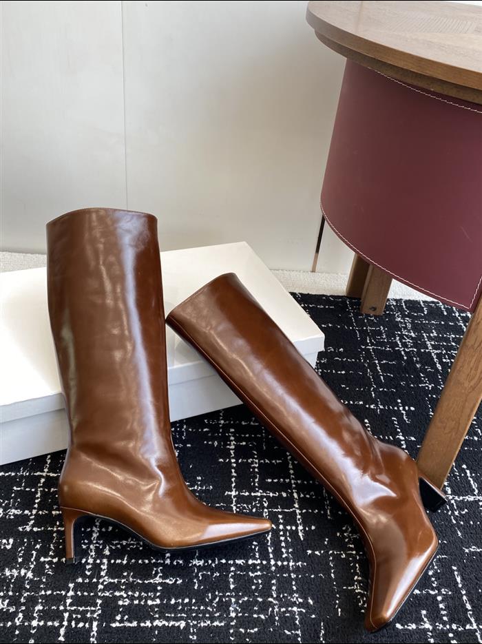 20251128174411628 480